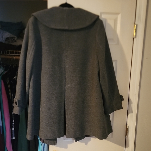 Lands' End Gray Wool-Blend Pea Coat Timeless Style - Picture 3 of 5